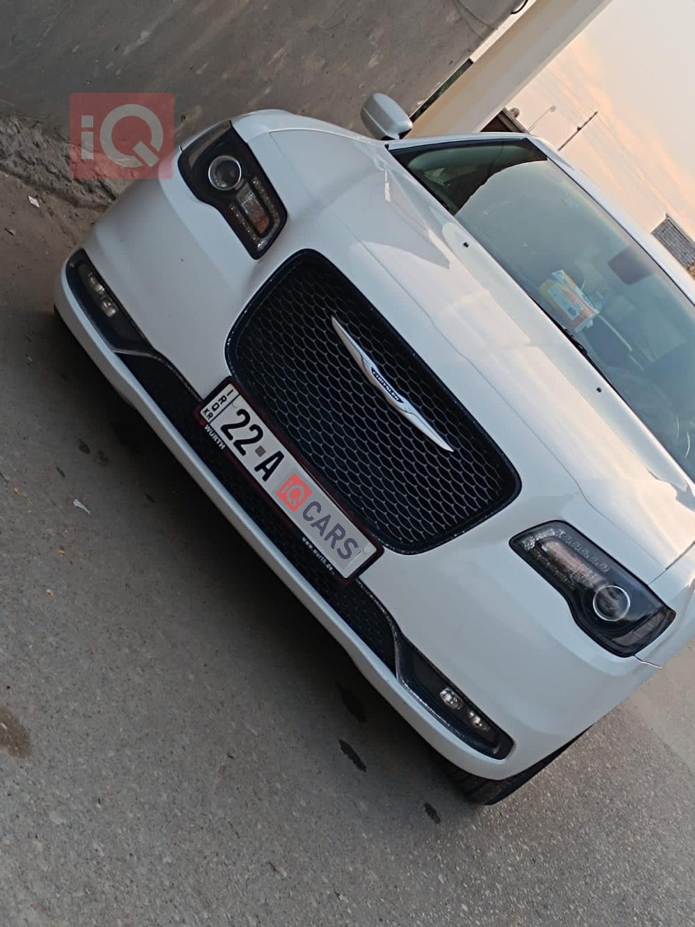 كرايسلر 300